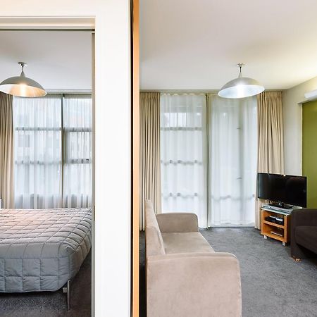 Stay At St Pauls Уелингтън Екстериор снимка