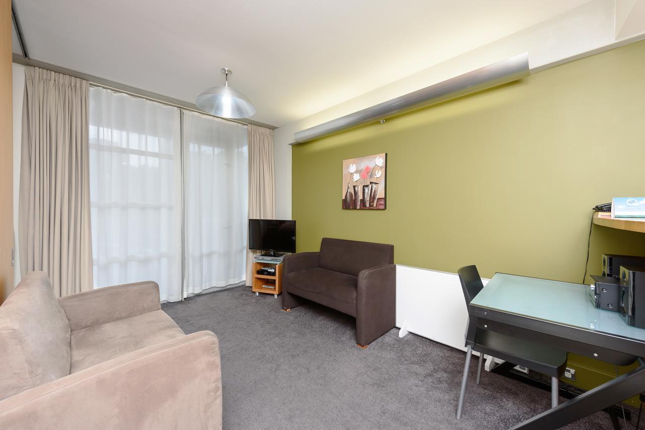 Stay At St Pauls Уелингтън Екстериор снимка