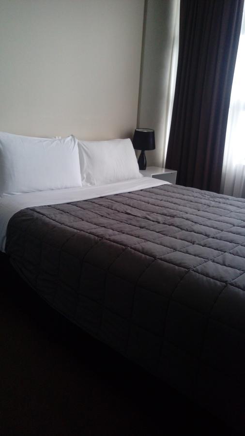 Stay At St Pauls Уелингтън Екстериор снимка